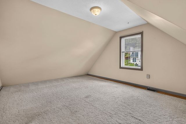 199 Heathrow, Manchester, NH 03104