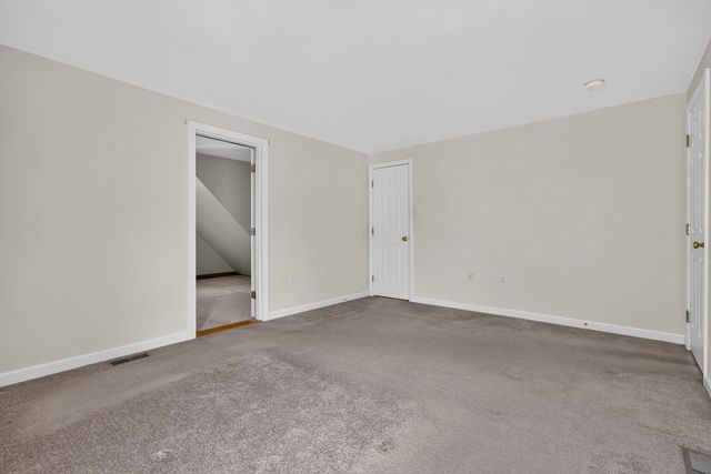 199 Heathrow, Manchester, NH 03104