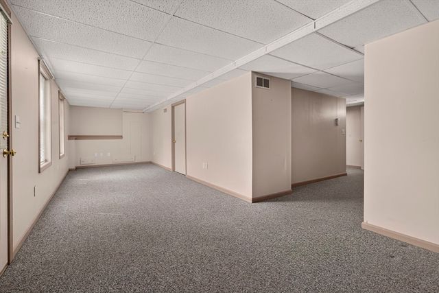 199 Heathrow, Manchester, NH 03104