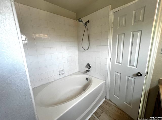 4142 ST. CHARLES BAY, San Antonio, TX 78229