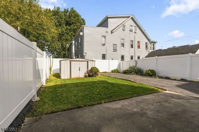 145 Ivy St, Newark City, NJ 07106