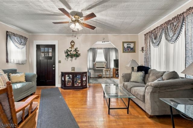 145 Ivy St, Newark City, NJ 07106