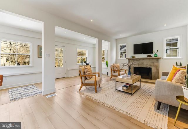 522 DWIGHT AVE, Collingswood, NJ 08107