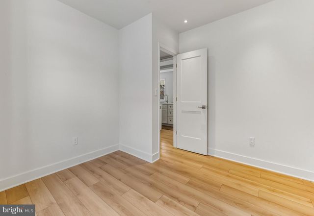 522 DWIGHT AVE, Collingswood, NJ 08107