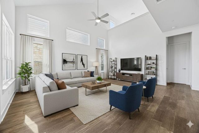 1531 N Red Bud LN 24, Round Rock, TX 78665