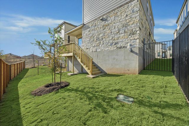 1531 N Red Bud LN 24, Round Rock, TX 78665