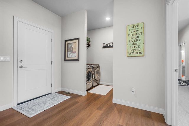5752 N SEQUOIA DRIVE, Appleton, WI 54913