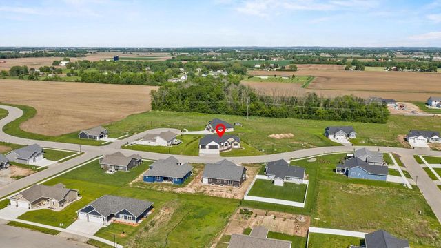 5752 N SEQUOIA DRIVE, Appleton, WI 54913