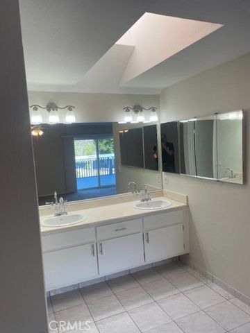 22166 Woodcreek Lane, Wildomar, CA 92595