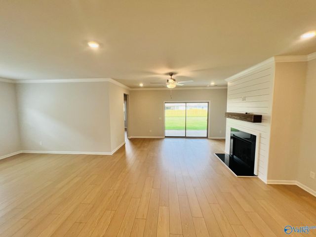 309 Susan Lynn Drive, Meridianville, AL 35759