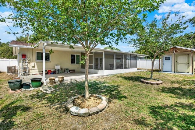 1815 CHATEAU DRIVE E, Clearwater, FL 33756