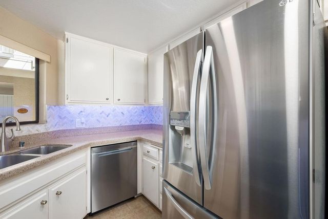 255 S Avenida Caballeros 111, Palm Springs, CA 92262