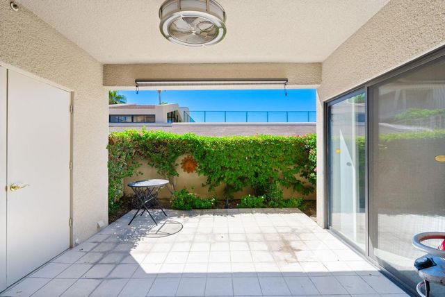255 S Avenida Caballeros 111, Palm Springs, CA 92262