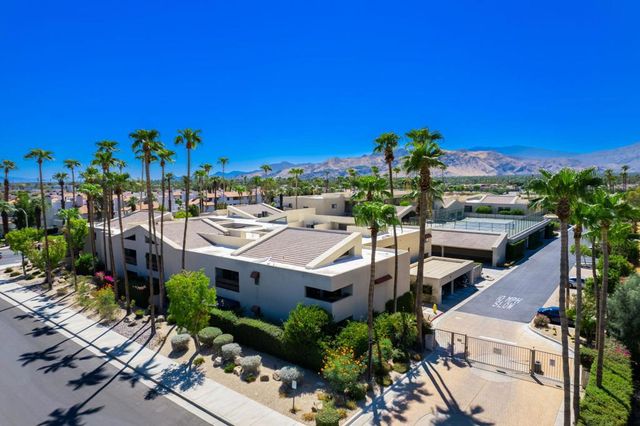 255 S Avenida Caballeros 111, Palm Springs, CA 92262