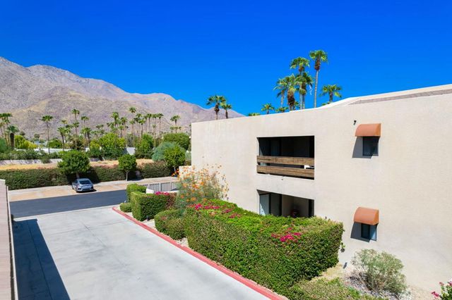 255 S Avenida Caballeros 111, Palm Springs, CA 92262