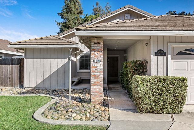 2903 Raintree Ct., Stockton, CA 95219