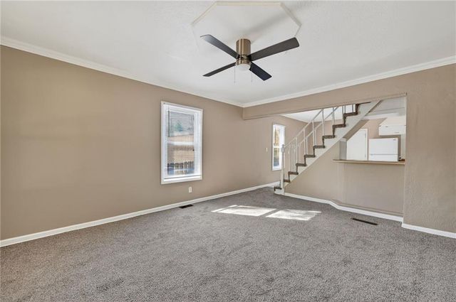 626 S Hardy Avenue, Independence, MO 64053