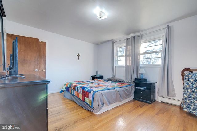 910 SCHOOLHOUSE LN, Dover, DE 19904