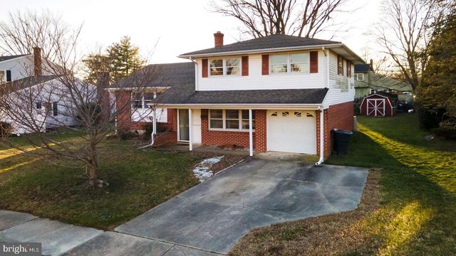 910 SCHOOLHOUSE LN, Dover, DE 19904