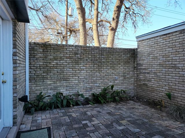 1500 Elton LN 1, Austin, TX 78703