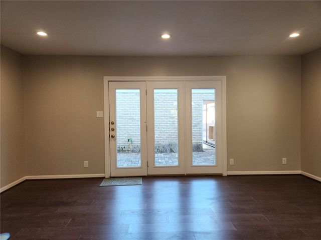 1500 Elton LN 1, Austin, TX 78703