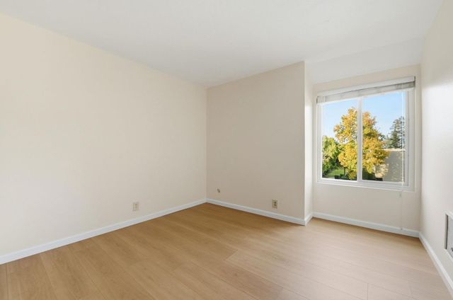 460 Auburn Way 5, San Jose, CA 95129
