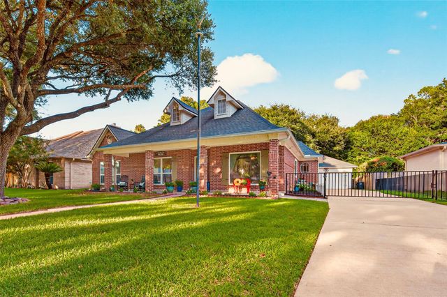 3102 E Elm Circle, Katy, TX 77493