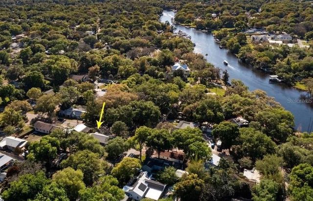 236 W NORTH STREET, Tampa, FL 33604