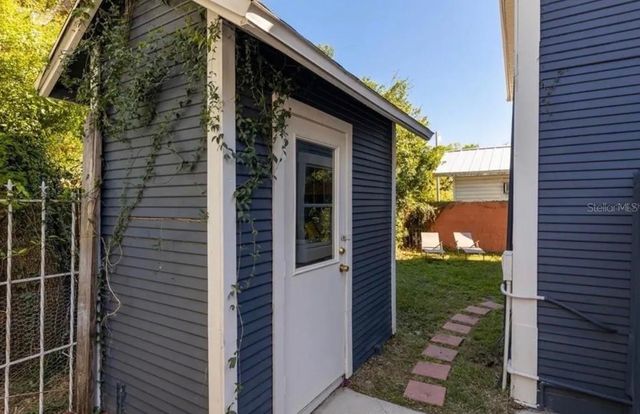 236 W NORTH STREET, Tampa, FL 33604