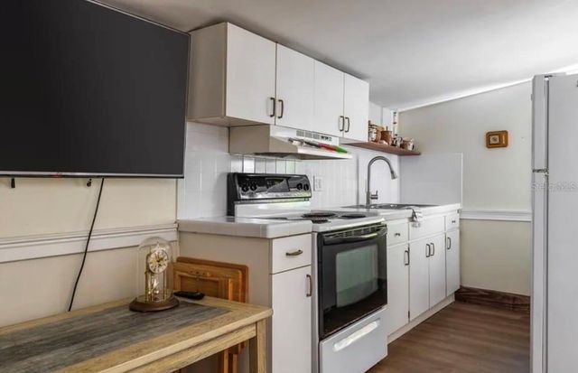 236 W NORTH STREET, Tampa, FL 33604