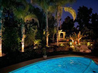 17618 San Benito Way, Monte Sereno, CA 95030