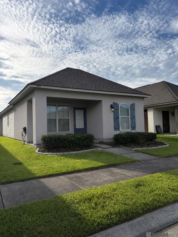 1434 Granby Dr, Baton Rouge, LA 70820