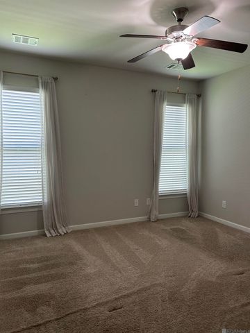 1434 Granby Dr, Baton Rouge, LA 70820