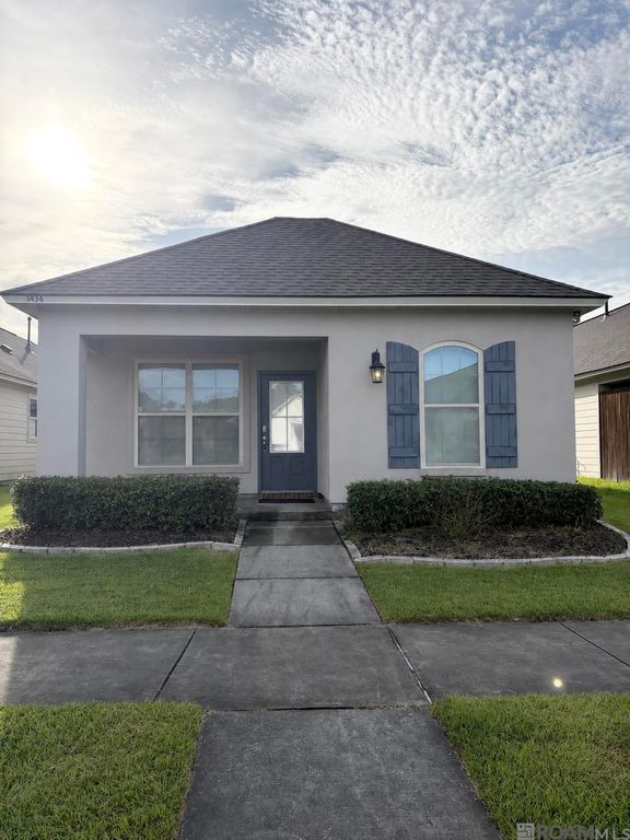 1434 Granby Dr, Baton Rouge, LA 70820