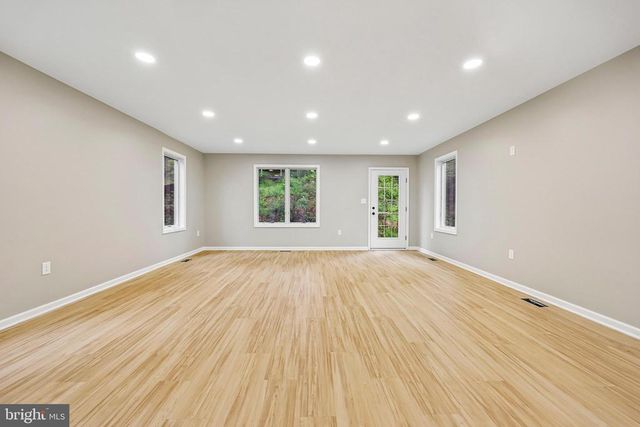 159 HAITI ST, Warrenton, VA 20186