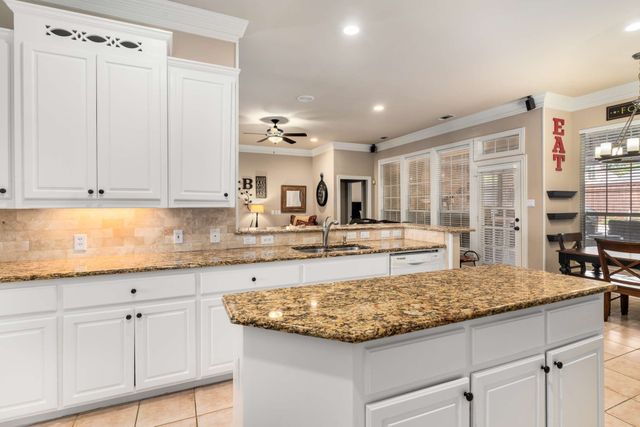 944 Redwing Drive, Coppell, TX 75019