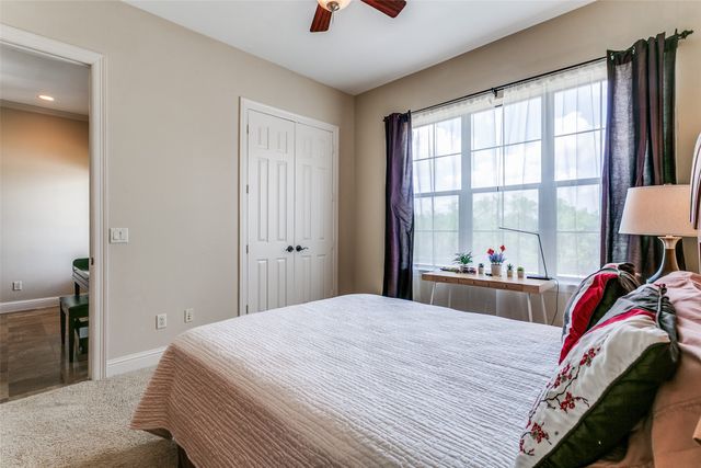 1132 Hemingway Lane, Irving, TX 75063