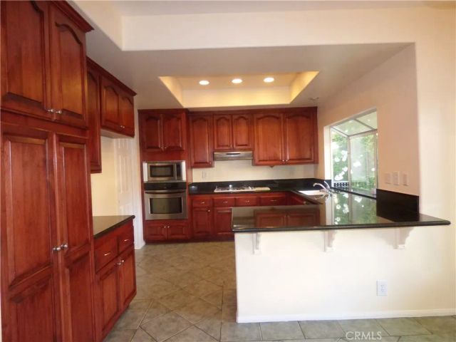 516 Monteleone, Oak Park, CA 91377