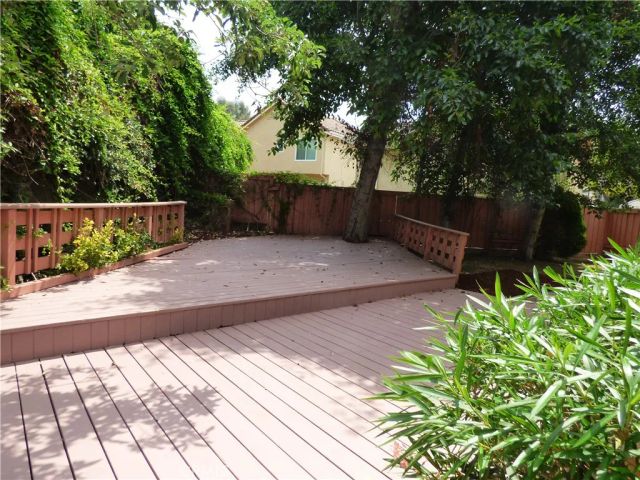 516 Monteleone, Oak Park, CA 91377