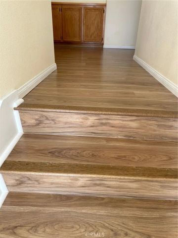 516 Monteleone, Oak Park, CA 91377