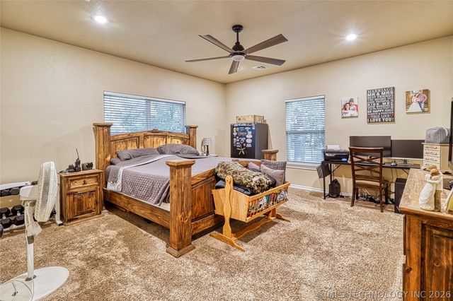 13014 S 85th St E, Muskogee, OK 74403