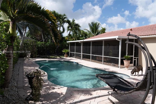 17992 SW 152nd Court, Miami, FL 33187