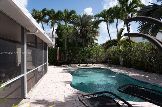 17992 SW 152nd Court, Miami, FL 33187