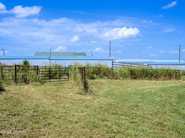 12693 Highway 59, Neosho, MO 64850