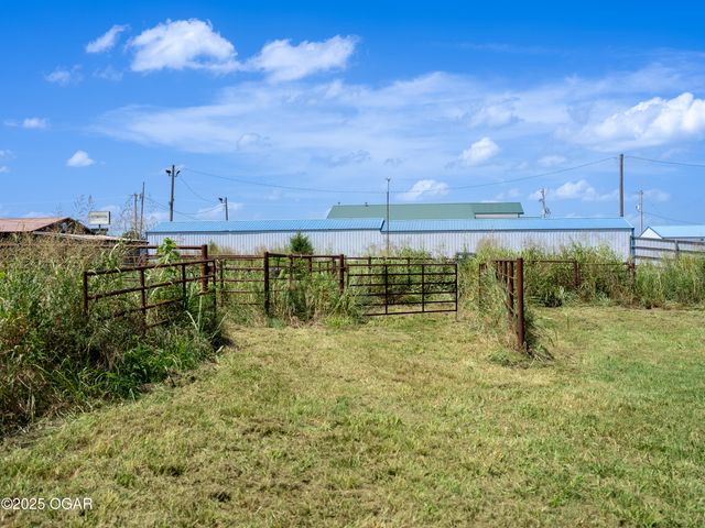 12693 Highway 59, Neosho, MO 64850