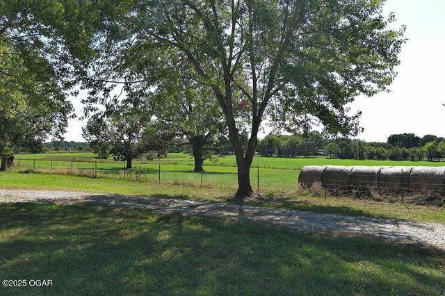 12693 Highway 59, Neosho, MO 64850