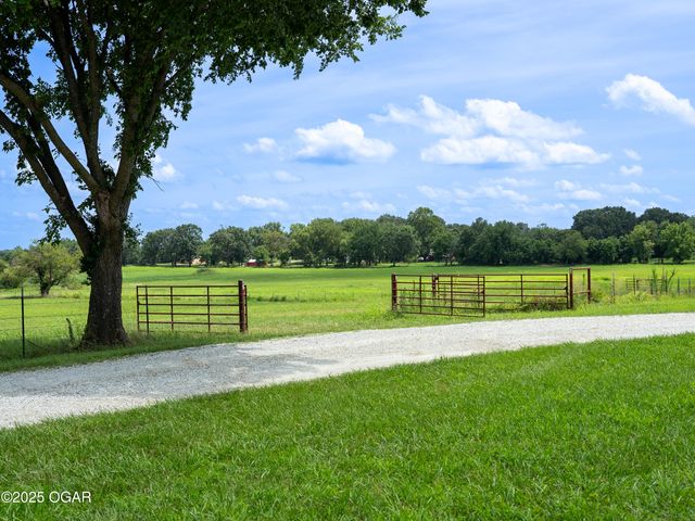 12693 Highway 59, Neosho, MO 64850