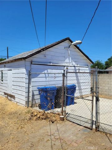 15723 Indiana Avenue, Paramount, CA 90723