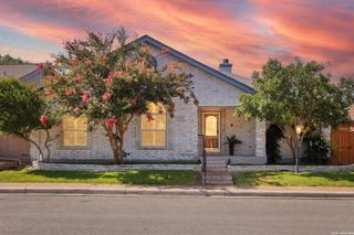 6119 CRESCENT FLS, Windcrest, TX 78239