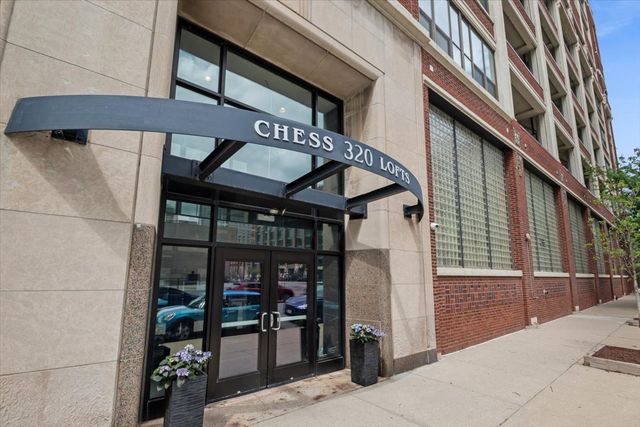 320 E 21ST Street 807, Chicago, IL 60616